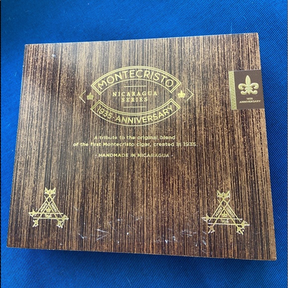 Sale !! Two boxes $10 - Picture 6 of 11